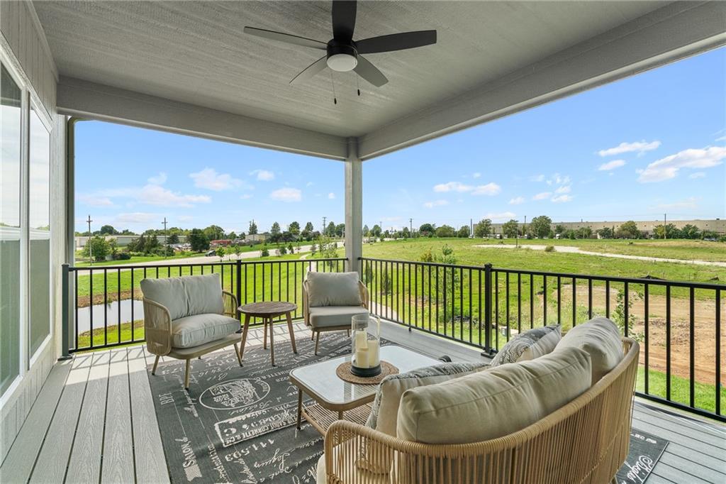 8218 Aurora Street Lenexa, KS 66220 - Photo 8 of 22