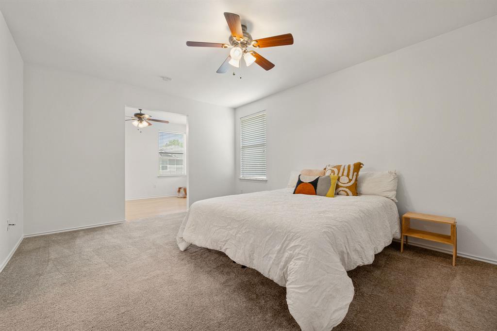 14525 Harris Ridge Boulevard, Unit B Pflugerville, TX 78660 - Photo 9 of 26