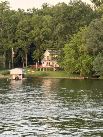 $899,000 | 7740 North Sandy Beach Drive, Monticello, IN 47960