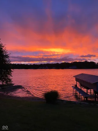 $899,000 | 7740 North Sandy Beach Drive, Monticello, IN 47960