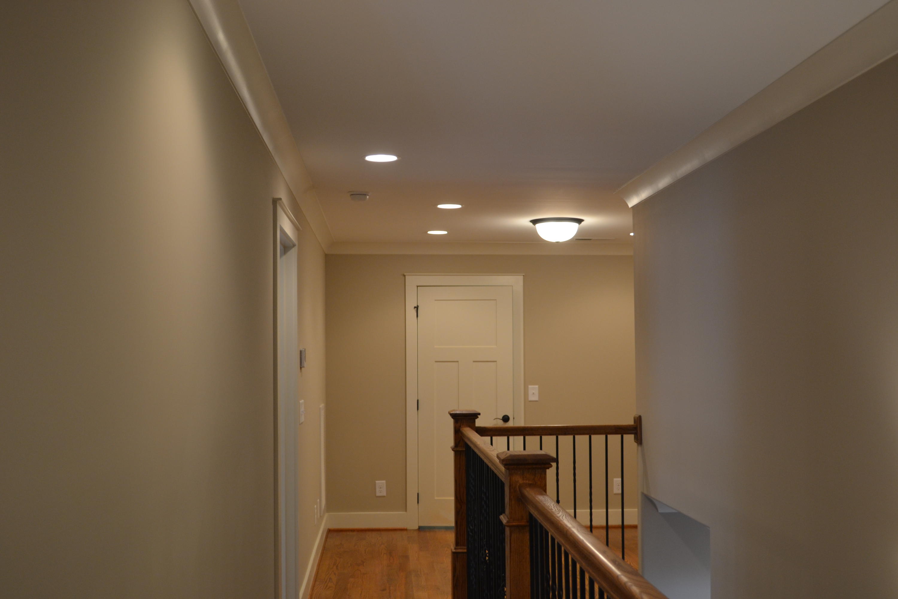 839 Graysville Road Chattanooga, TN 37421 - Photo 28 of 38 Hallway to Office