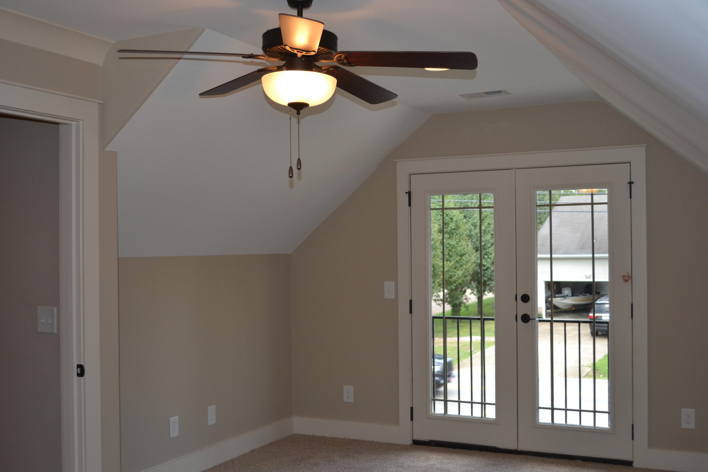 839 Graysville Road Chattanooga, TN 37421 - Photo 33 of 38 Bonus Room Leading onto Balcony