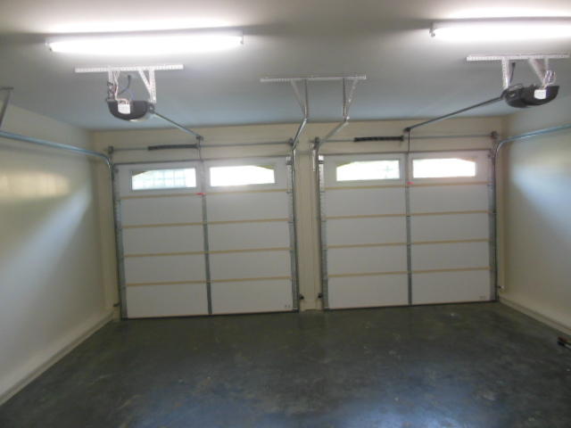839 Graysville Road Chattanooga, TN 37421 - Photo 35 of 38 Double Car Garage