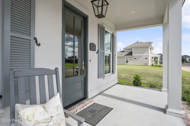 $443,726 | 411 Bozeman Trail, Scott, LA 70583