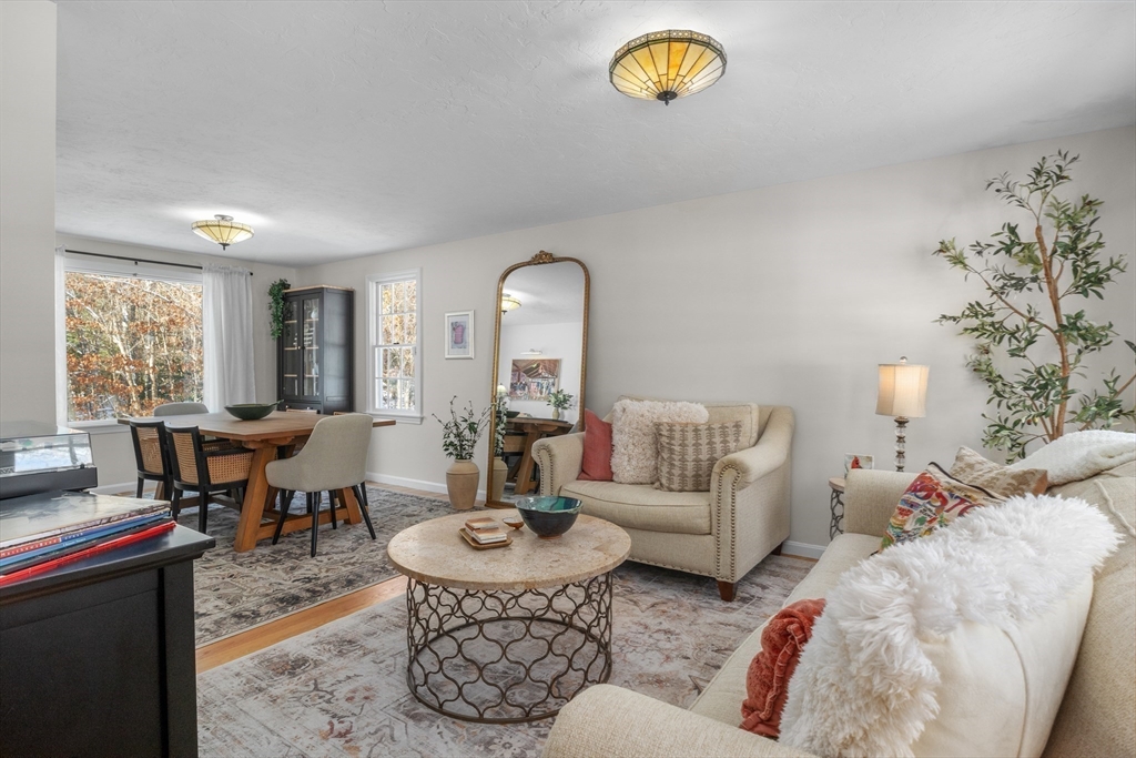 76 Elyse Road Mansfield, MA 02048 - Photo 12 of 41 Gallery Image 12