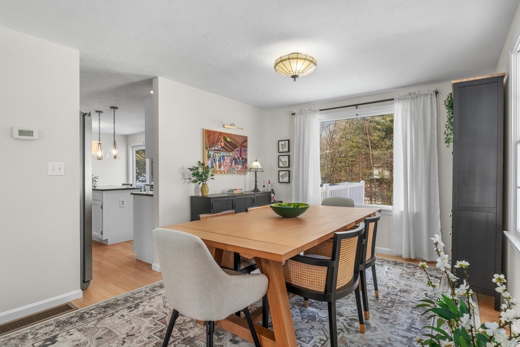 76 Elyse Road Mansfield, MA 02048 - Photo 14 of 41 Gallery Image 14