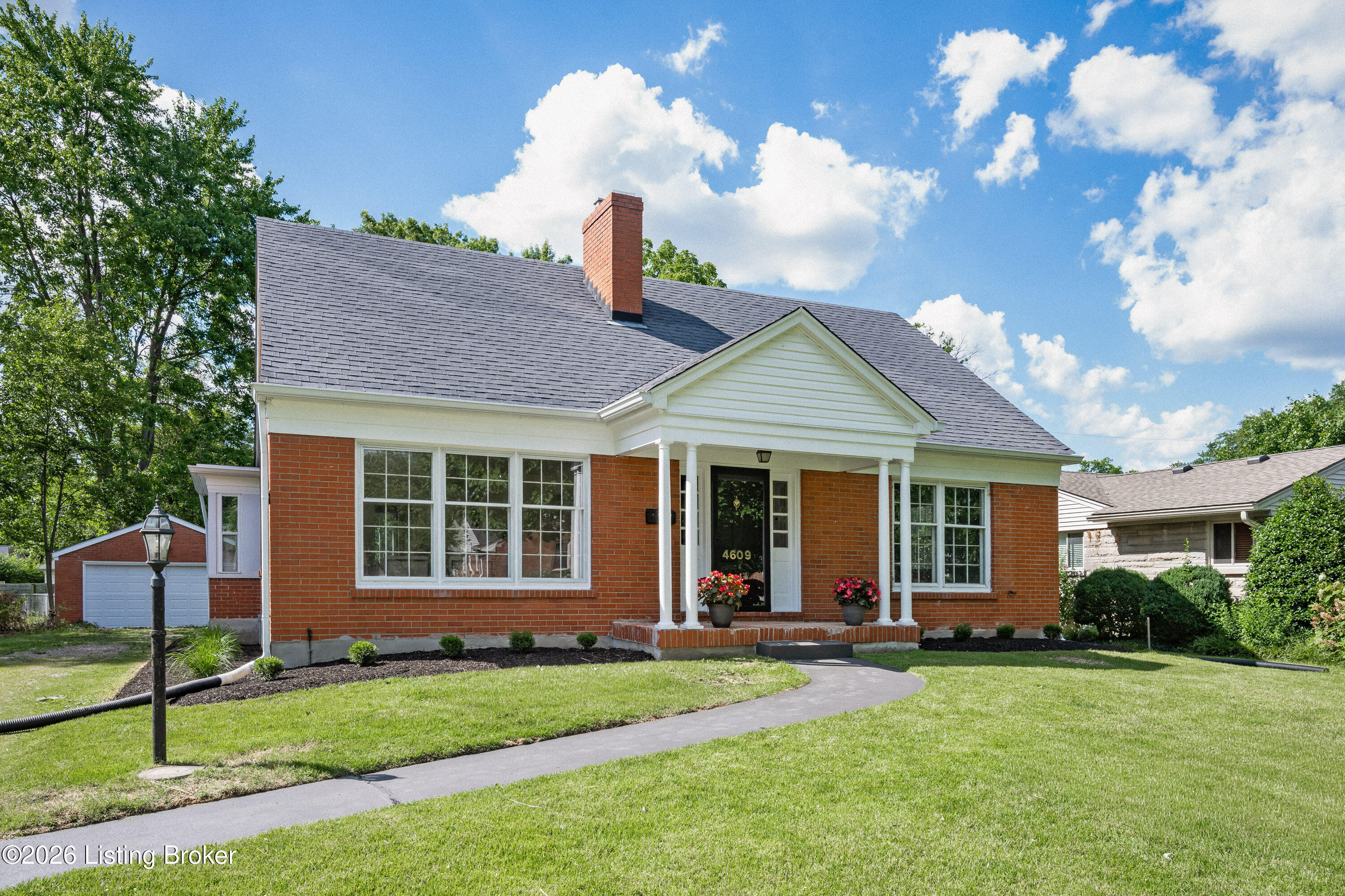 4609 Tween Road Louisville, KY 40207 - Photo 1 of 42 4609 Tween Rd-1-1