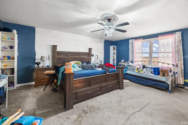 $390,000 | 4920 South County Road West, Frankfort, IN 46041