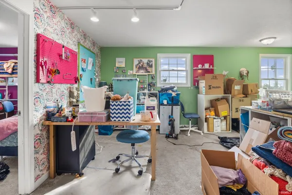 $390,000 | 4920 South County Road West, Frankfort, IN 46041