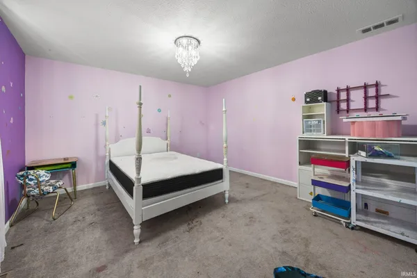 $390,000 | 4920 South County Road West, Frankfort, IN 46041