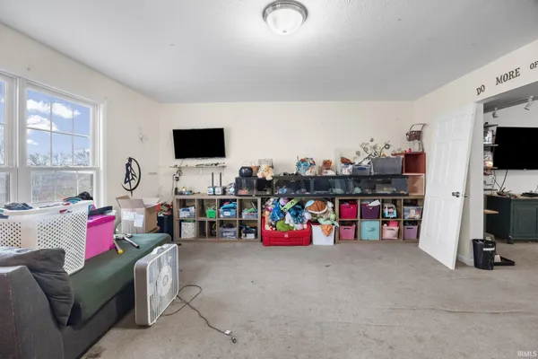 $390,000 | 4920 South County Road West, Frankfort, IN 46041