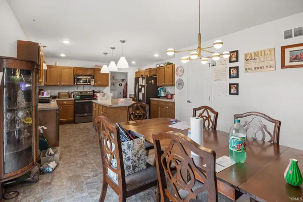 $390,000 | 4920 South County Road West, Frankfort, IN 46041