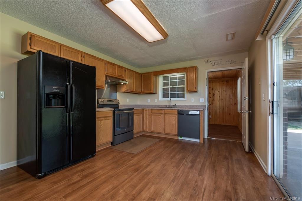500 South Pea Ridge Road Mooresboro, NC 28114 - Photo 8 of 22 Gallery Image 8