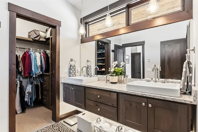 $2,150,000 | 9 East Benjamin Point, Silverthorne, CO 80498