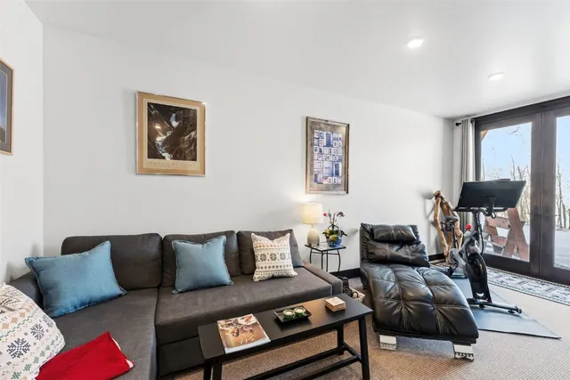 $2,150,000 | 9 East Benjamin Point, Silverthorne, CO 80498