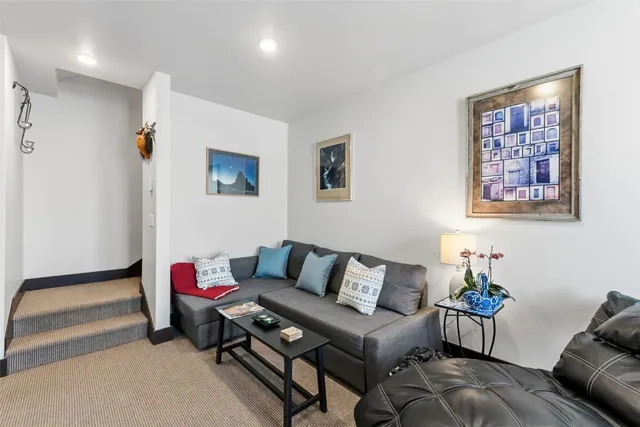 $2,150,000 | 9 East Benjamin Point, Silverthorne, CO 80498