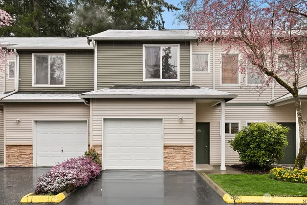 $419,950 | 12530 Admiralty Way, Unit B104, Everett, WA 98204