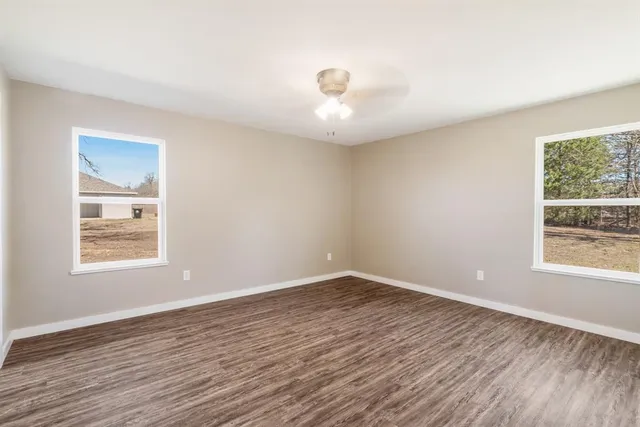 $239,900 | 372 Private Rd .43790, Unit 43790, Paris, TX 75462