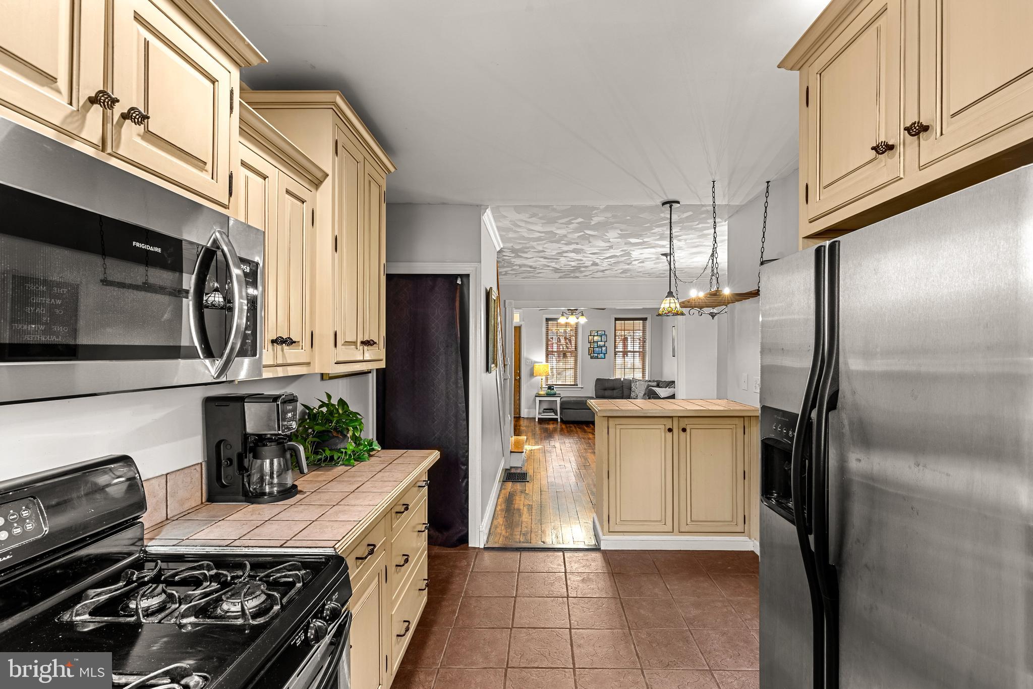 647 4th Street Lancaster, PA 17603 - Photo 13 of 45