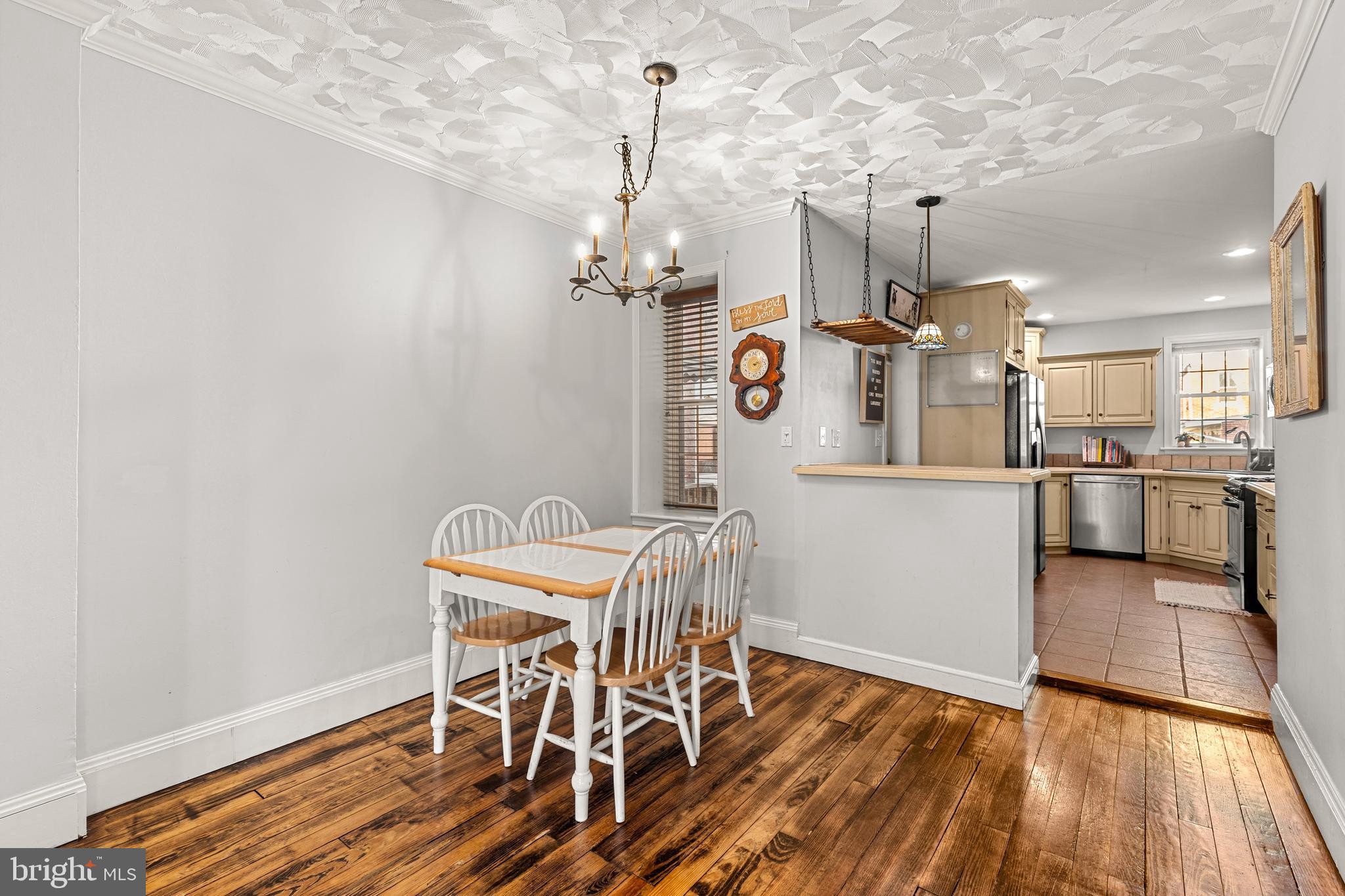 647 4th Street Lancaster, PA 17603 - Photo 8 of 45