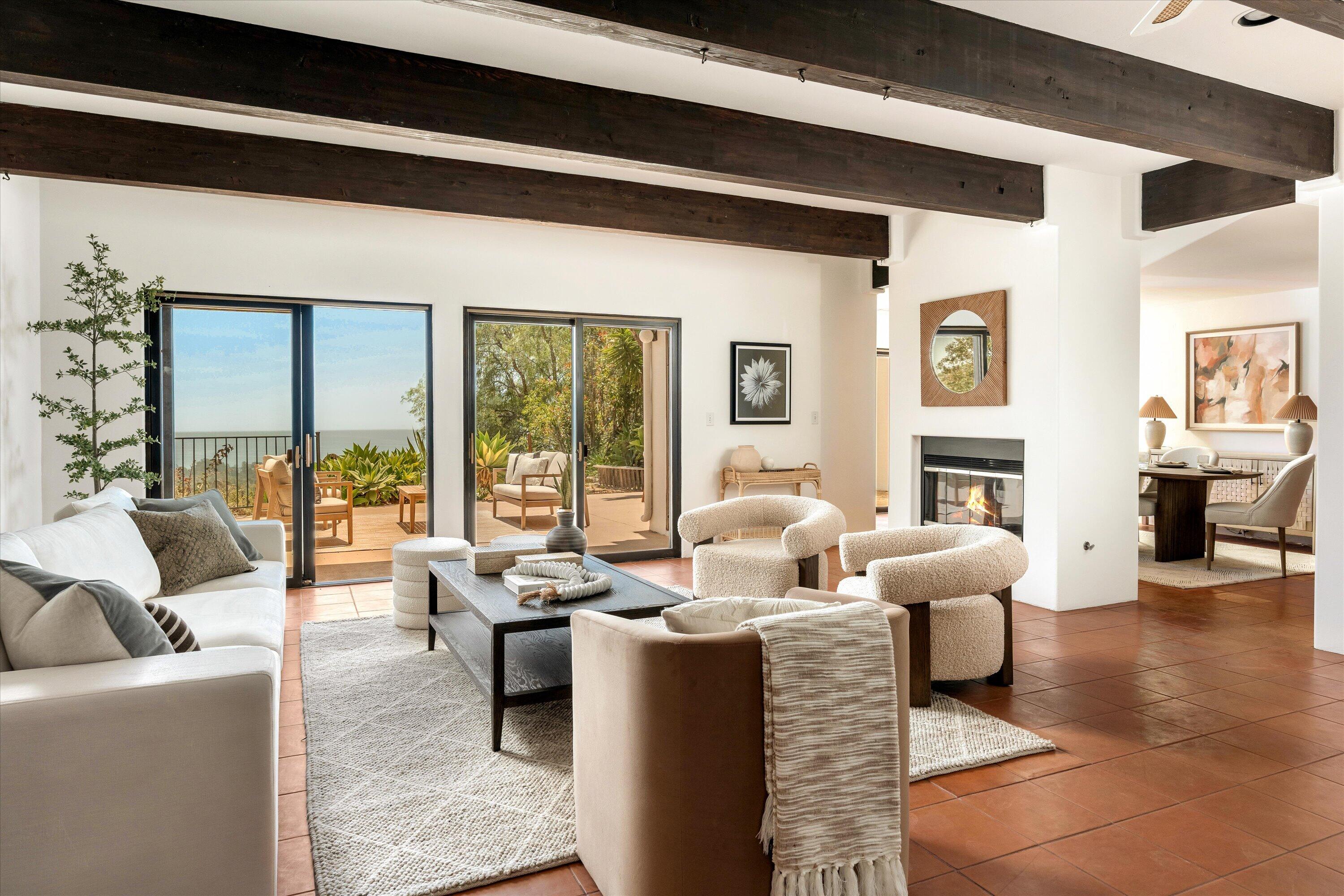 2745 Torito Road Santa Barbara, CA 93108 - Photo 4 of 23 Living Room