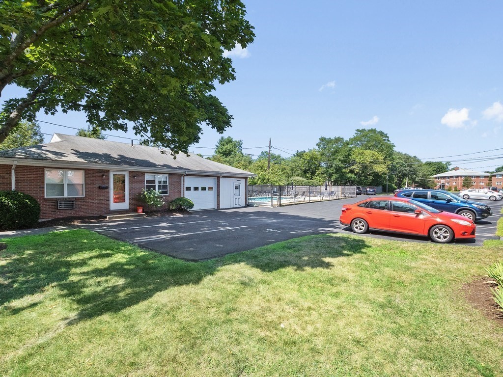 20 Whitman Road, Unit B1 Waltham, MA 02453 - Photo 26 of 33 Gallery Image 26