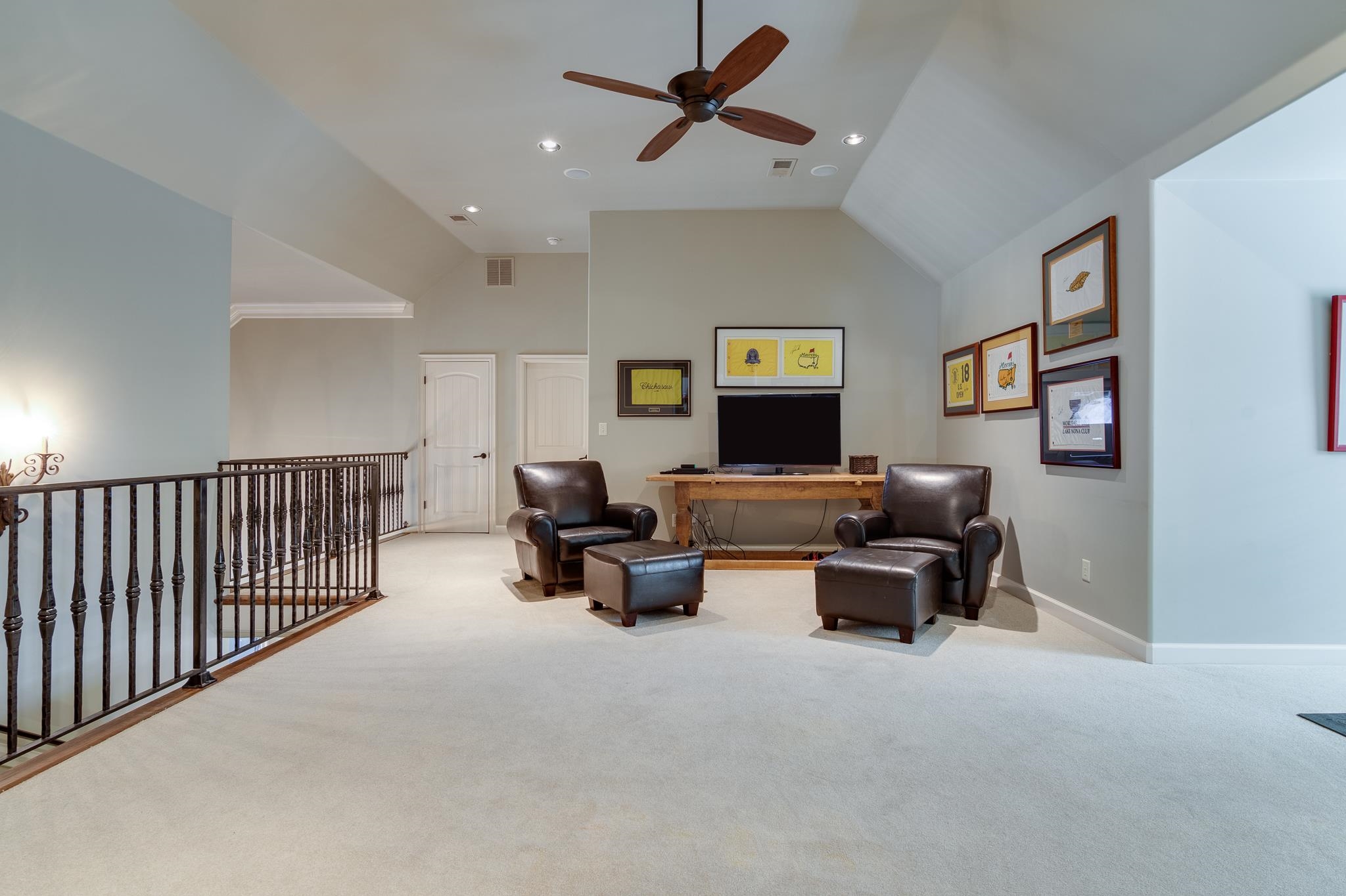 5245 Cole Road Memphis, TN 38120 - Photo 18 of 25 a living room with furniture and a flat screen tv