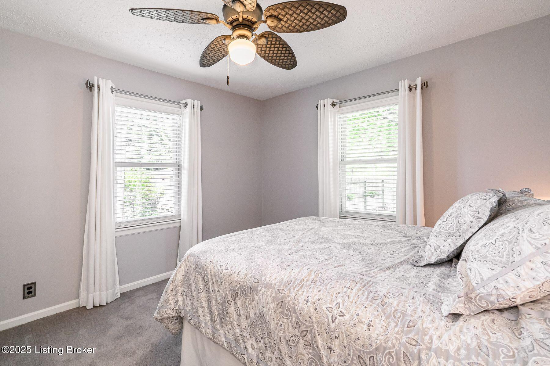 8703 Waltlee Road Louisville, KY 40291 - Photo 26 of 44 photo_online_025