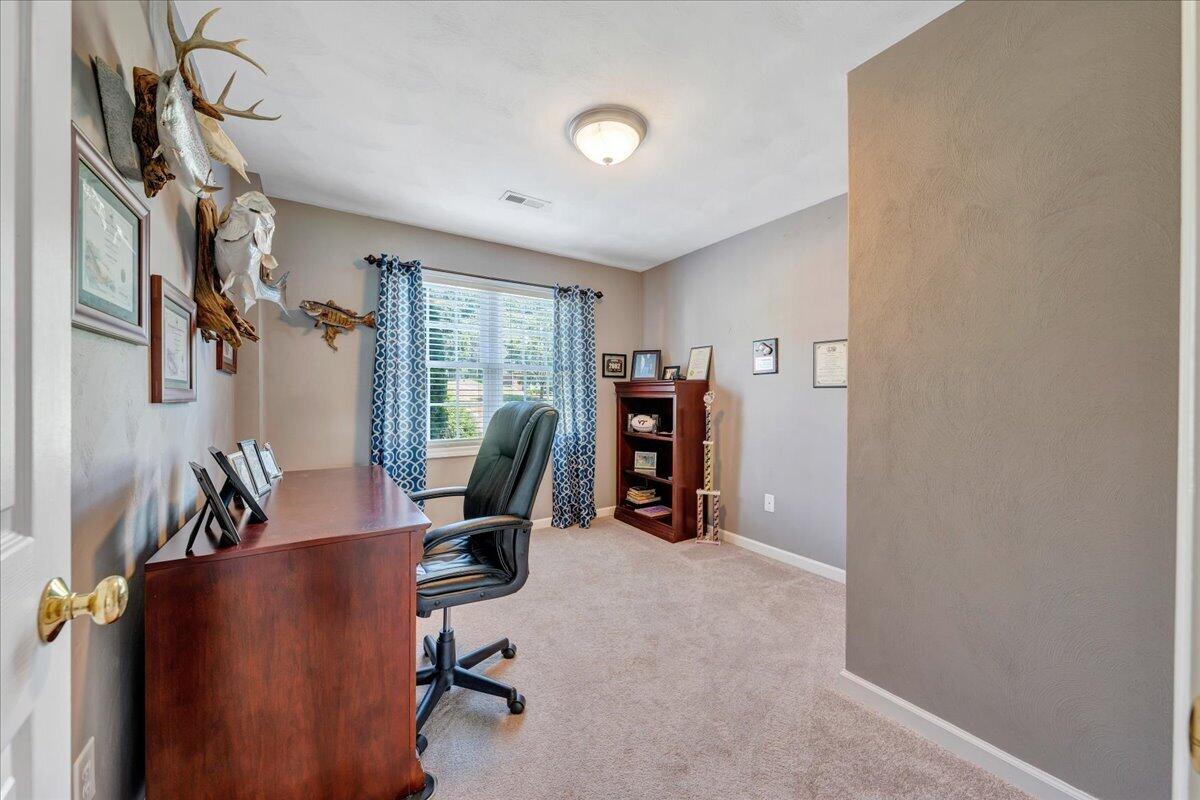 632 Castleridge Road Vinton, VA 24179 - Photo 44 of 74 43-MIB00952