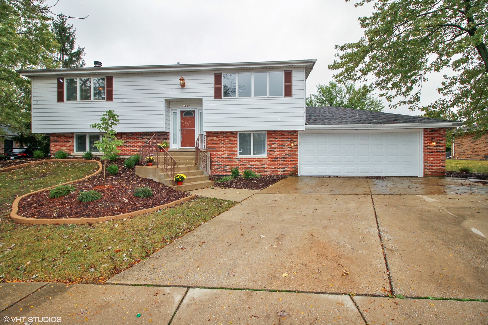 6029 Spring Lane Matteson, IL 60443 - Photo 1 of 10