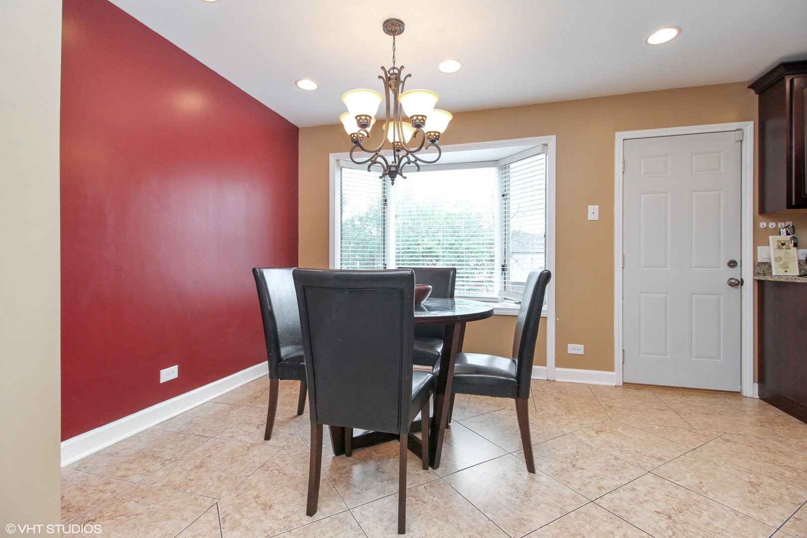 6029 Spring Lane Matteson, IL 60443 - Photo 5 of 10