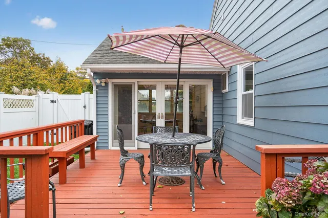 a view of a house with a porch