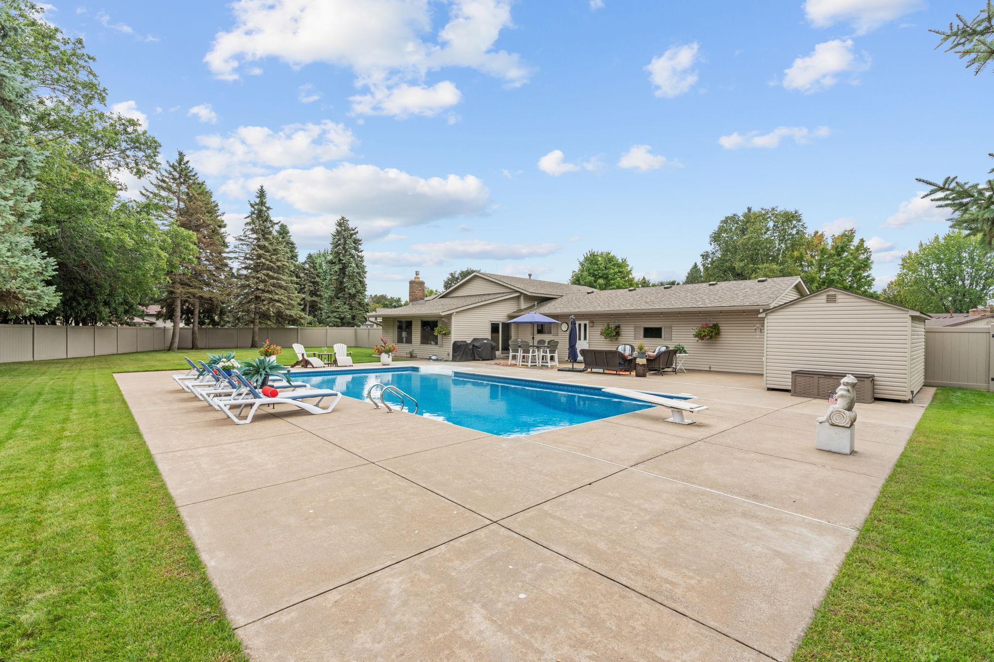 4760 Larson Road Shoreview, MN 55126 - Photo 54 of 75 Gallery Image 54