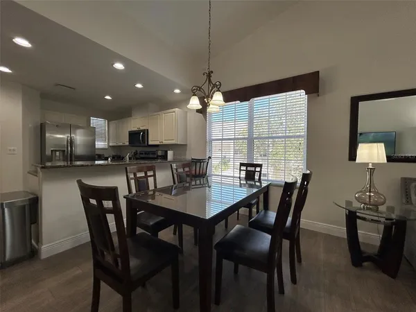 $4,000 | 3604 54th Drive West, Unit 204, Bradenton, FL 34210