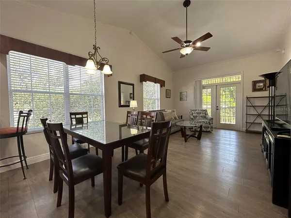 $4,000 | 3604 54th Drive West, Unit 204, Bradenton, FL 34210