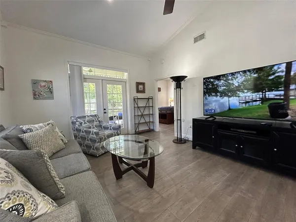 $4,000 | 3604 54th Drive West, Unit 204, Bradenton, FL 34210