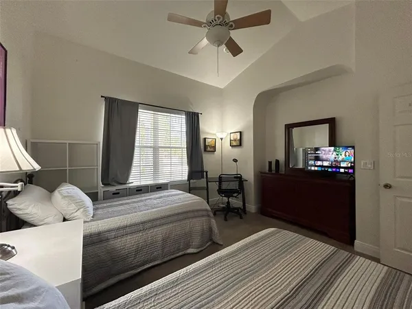 $4,000 | 3604 54th Drive West, Unit 204, Bradenton, FL 34210