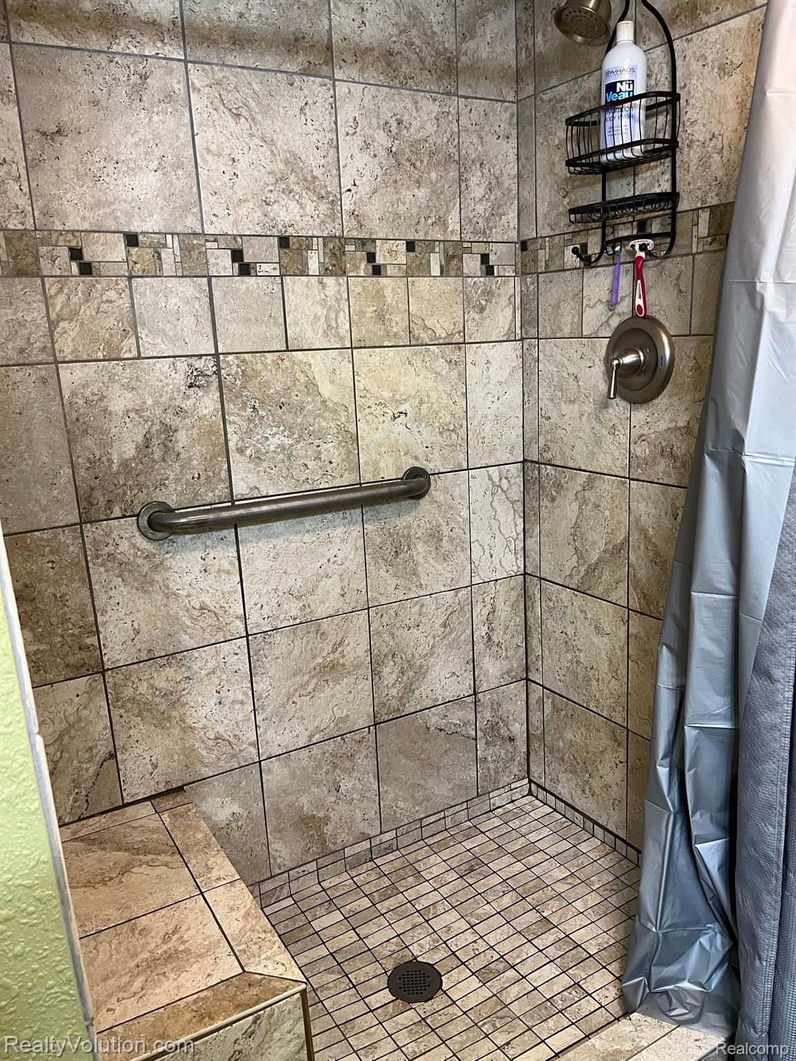520 Davis Lake Road Lapeer, MI 48446 - Photo 33 of 44 Gallery Image 33
