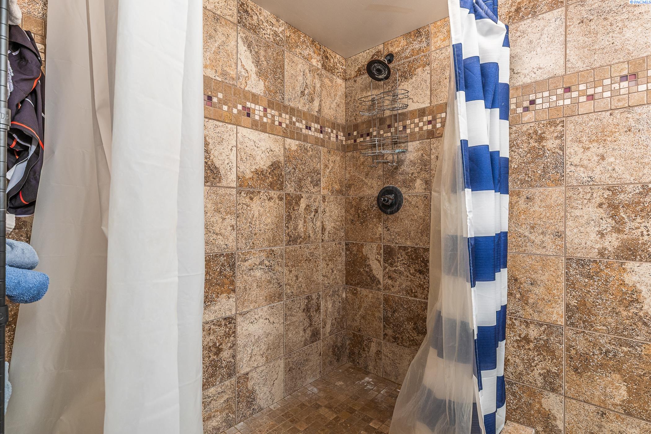 40223 East Ruppert Road Benton City, WA 99320 - Photo 21 of 44 Gallery Image 21
