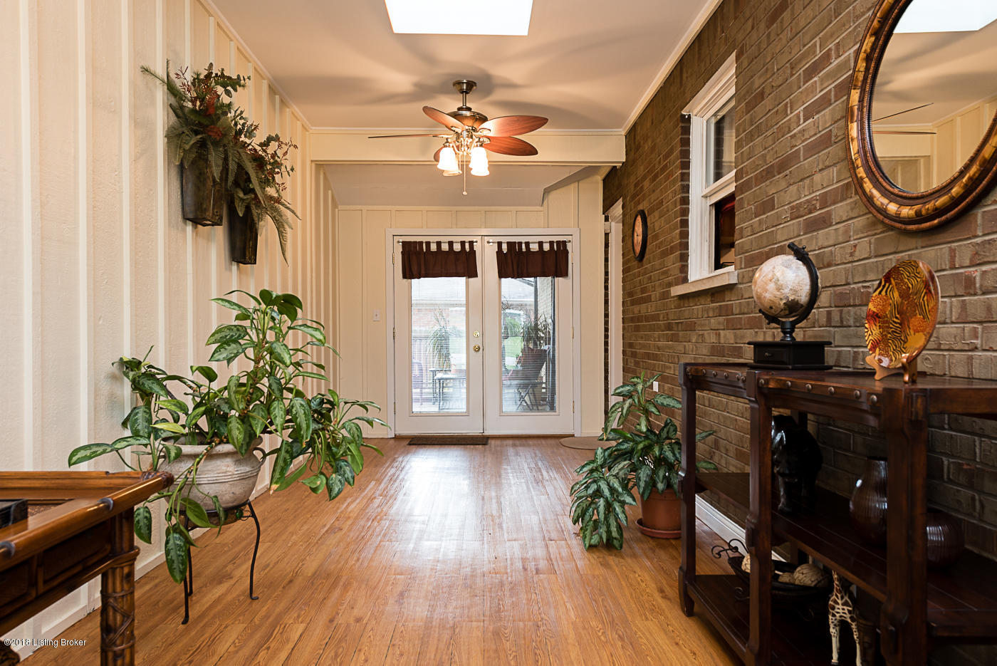 8223 Rochelle Road Louisville, KY 40228 - Photo 18 of 49 8223 Rochelle Rd (33 of 52)