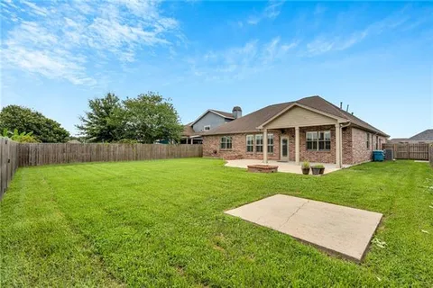 $412,000 | 113 Lake Catherine Drive, Luling, LA 70070
