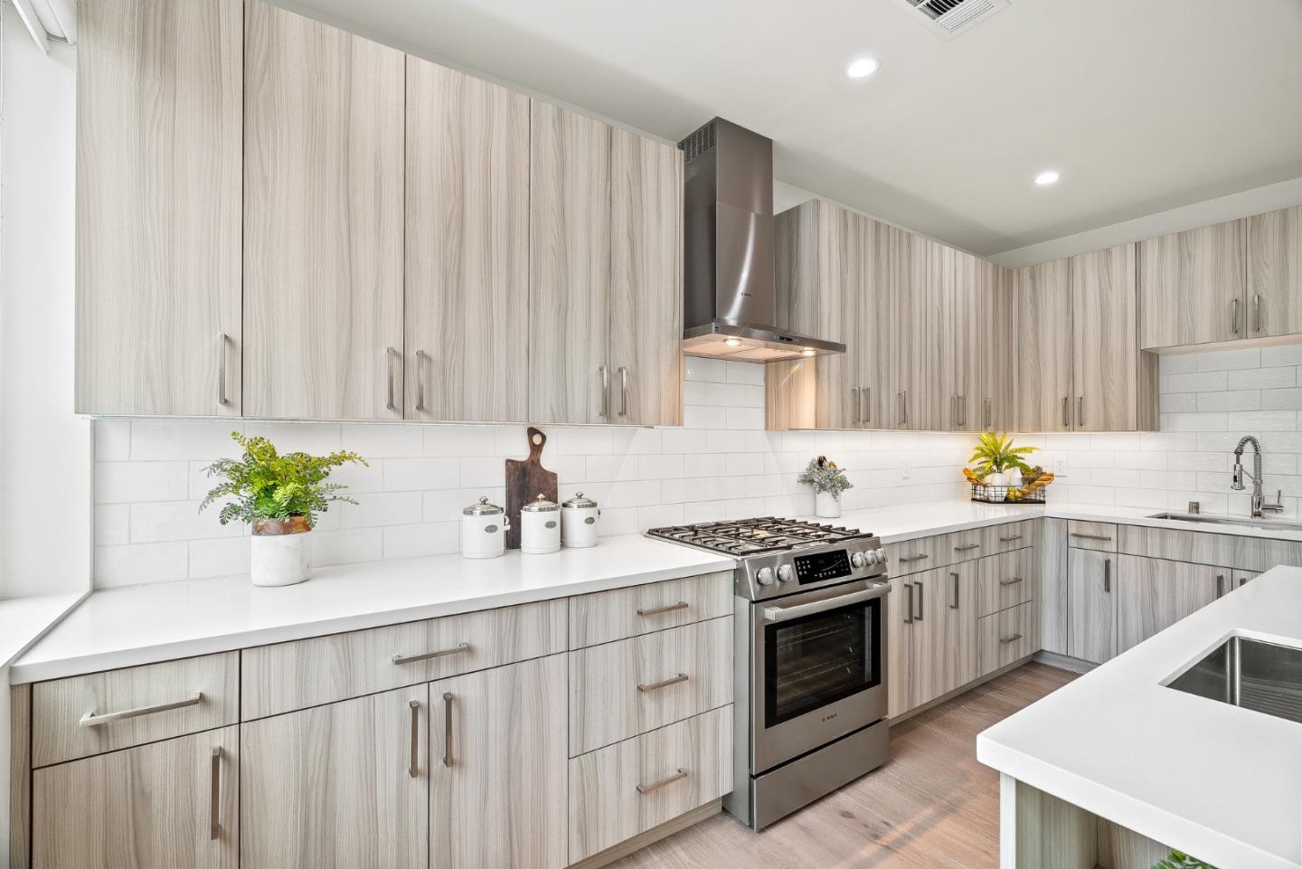 924 Woodside Road Redwood City, CA 94061 - Photo 17 of 42