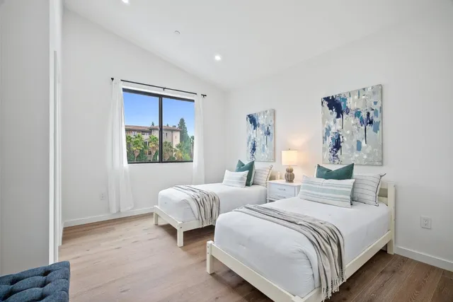 $1,425,000 | 924 Woodside Road, Redwood City, CA 94061