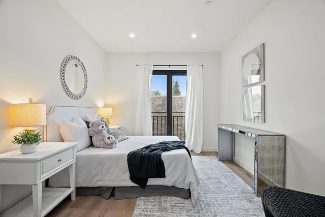 $1,425,000 | 924 Woodside Road, Redwood City, CA 94061