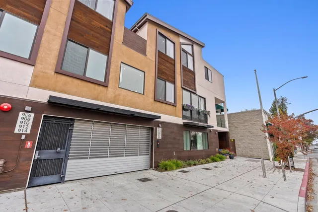 $1,425,000 | 924 Woodside Road, Redwood City, CA 94061