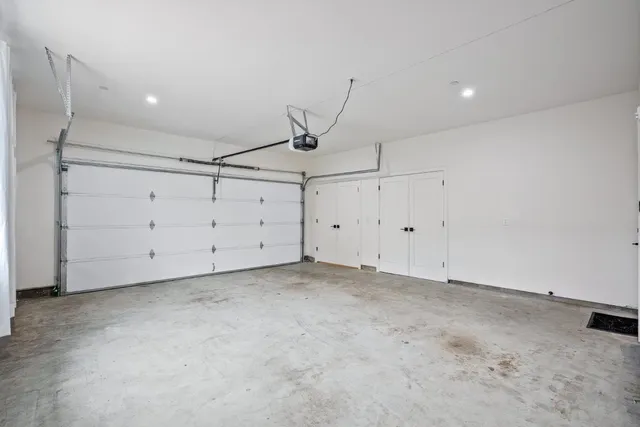 $1,425,000 | 924 Woodside Road, Redwood City, CA 94061