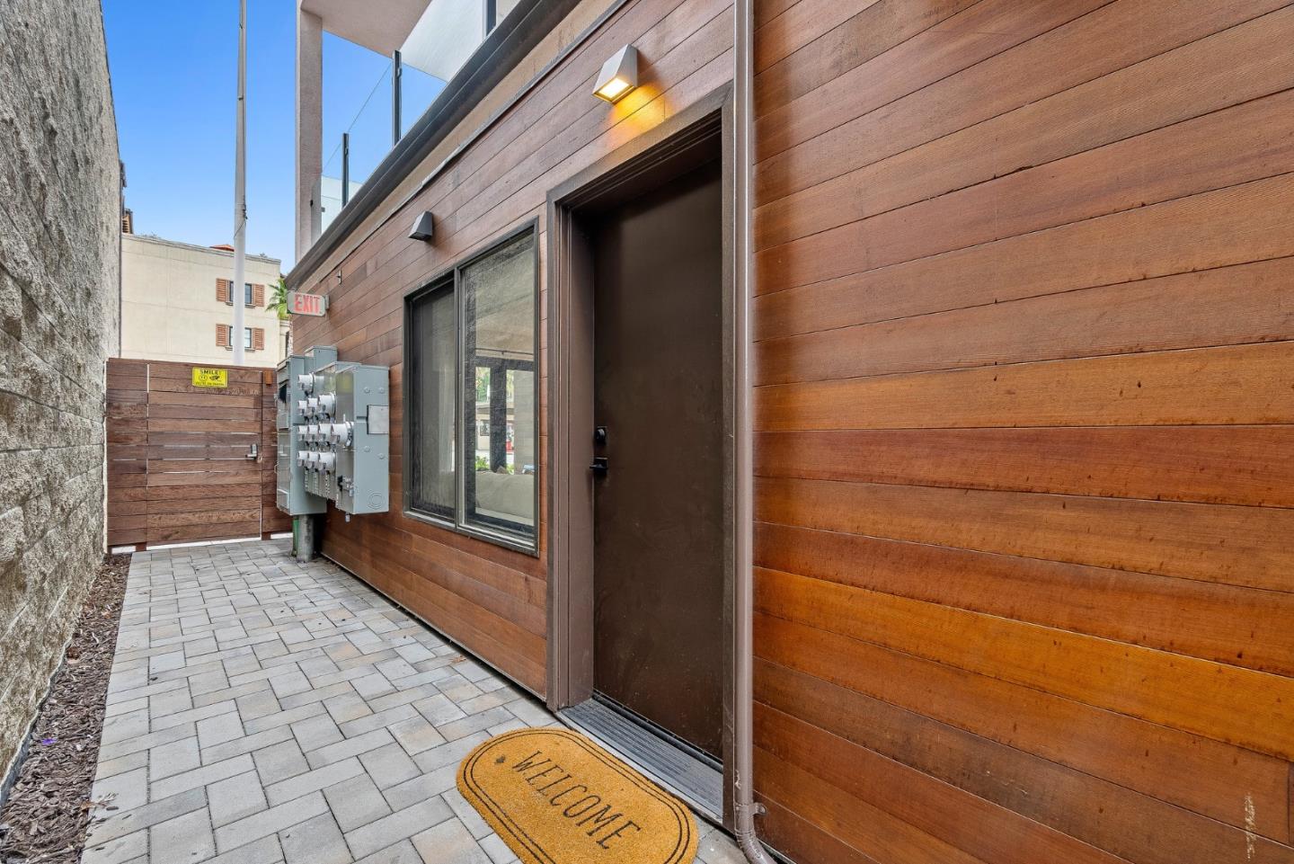 924 Woodside Road Redwood City, CA 94061 - Photo 4 of 42