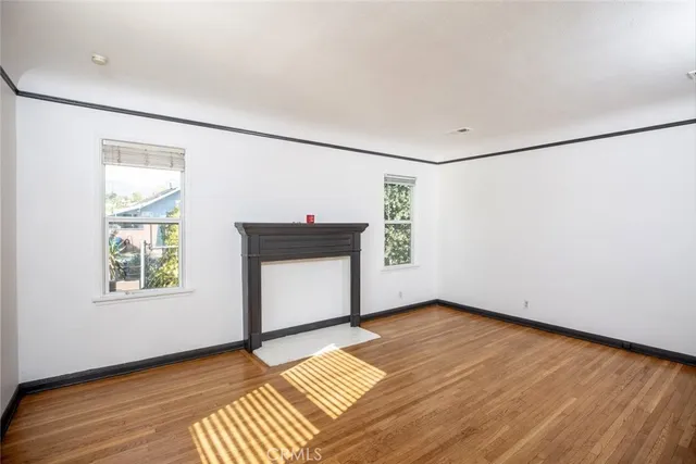 $1,125,000 | 1967-1965 8th Street, San Fernando, CA 91340