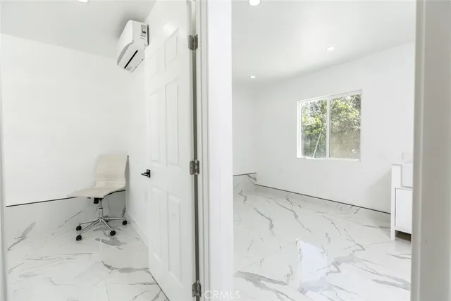 $1,125,000 | 1967-1965 8th Street, San Fernando, CA 91340