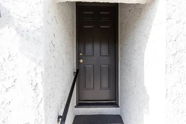 $1,125,000 | 1967-1965 8th Street, San Fernando, CA 91340